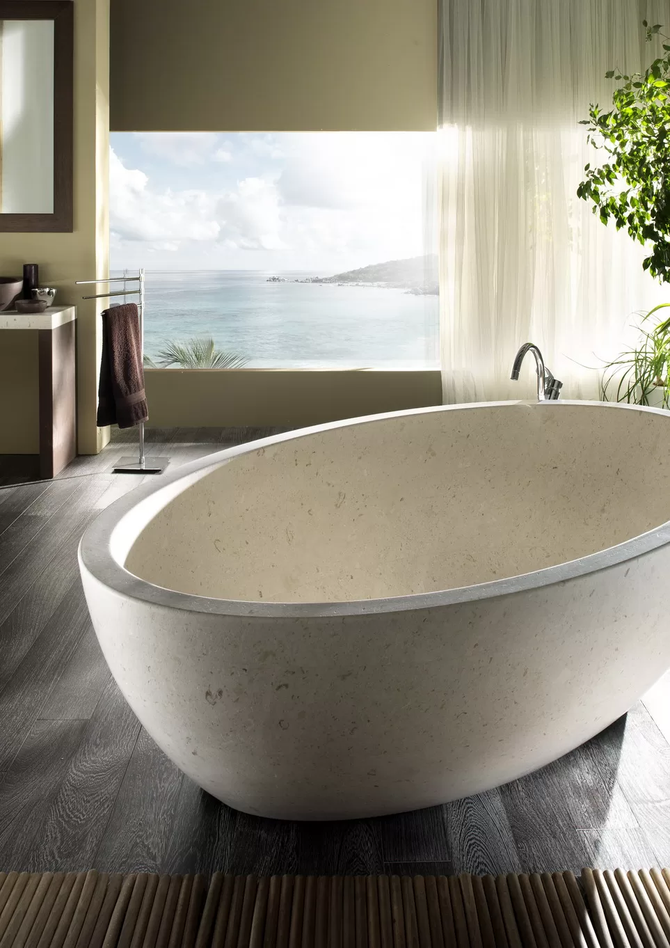 Gaia Collection bath tub