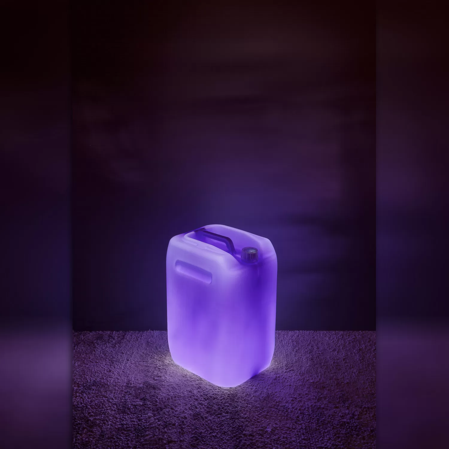 KOH lamp in Purple