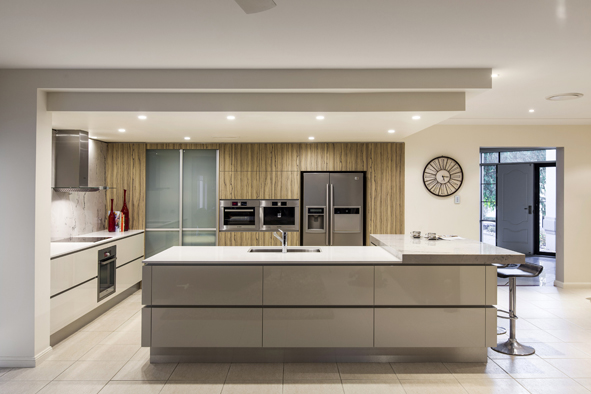 Designer Medium Kitchens Qld: Kim Duffin