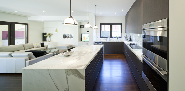 Designer Medium Kitchens Vic: Frank Iaria