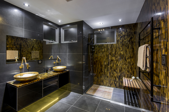 QLD Bathroom Designer: Lee Hardcastle