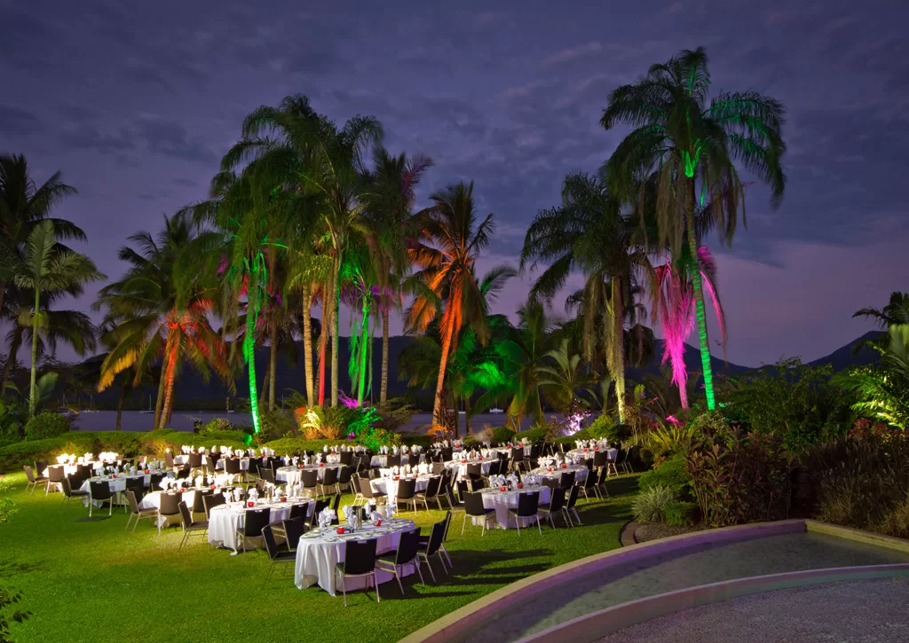 Hilton, Cairns - waterfront terrace