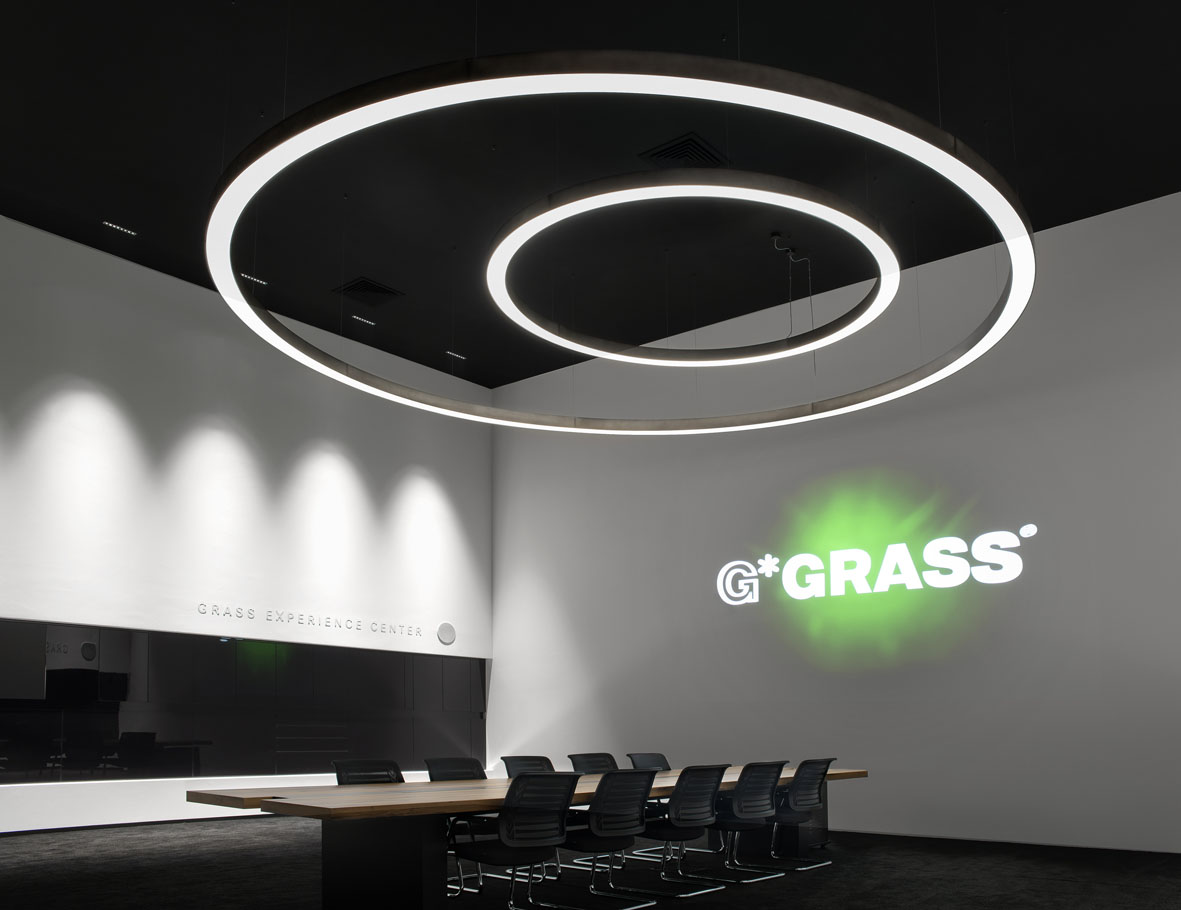 Grass opens its new showroom