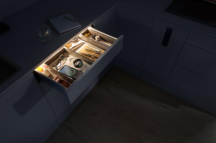 Smart-Kitchens-Blum-Amperos