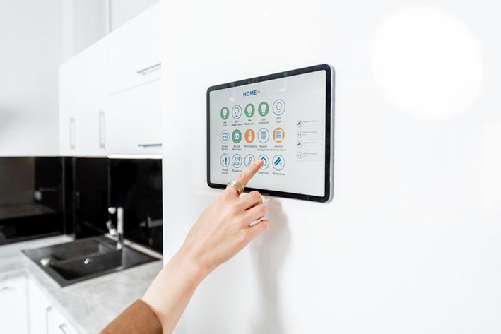 Smart-kitchens-control-panel